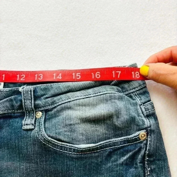 Vigoss Med Wash Lowrise Faded Distress Rhinestone Pocket Bootcut Jeans Size 15 - Picture 14 of 16